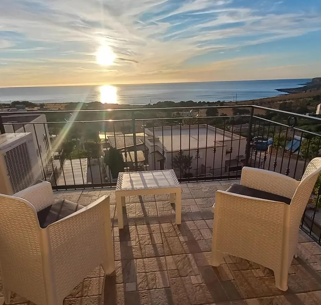 Apartment Alyke Appartamenti Vacanze Macari Italy